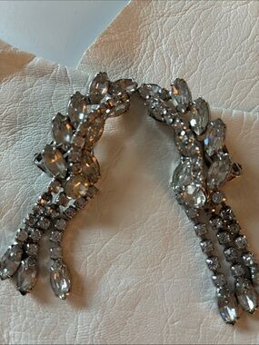 Vintage Clear Crystal Cascade Earrings - Vintage Silver